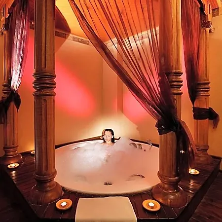 Royal Asarlik Resort